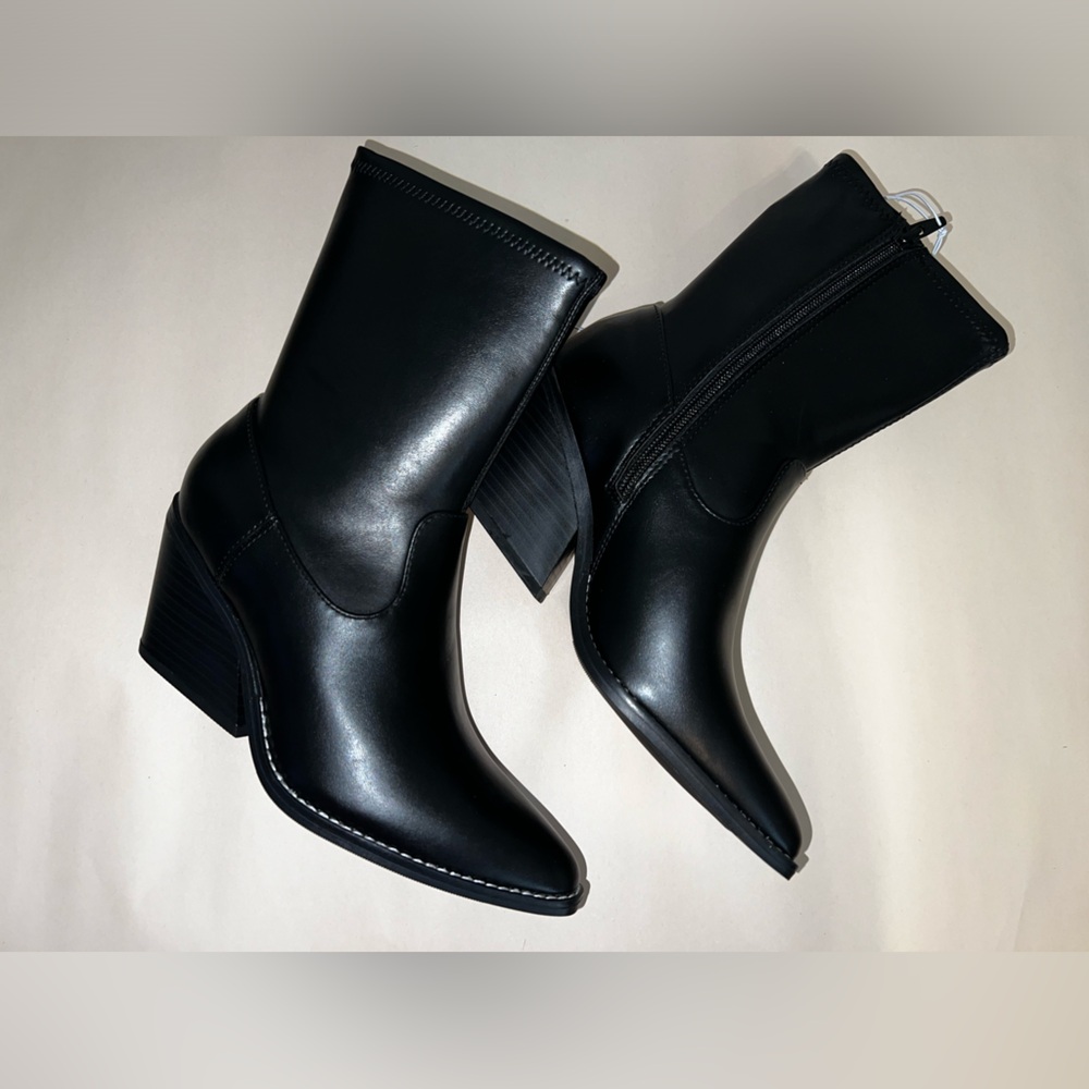Black Aubree